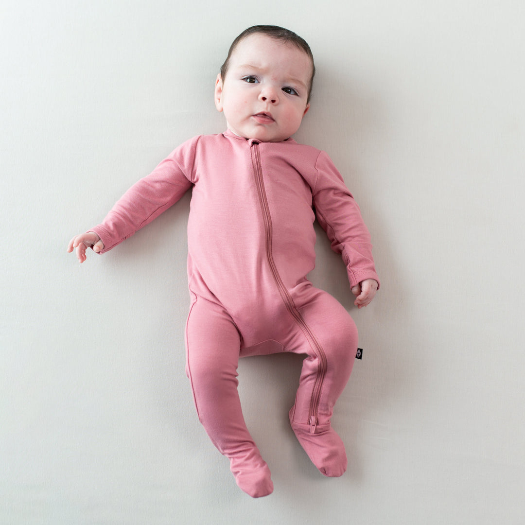 Kyte Baby Zippered Footie (Apple Blossom)