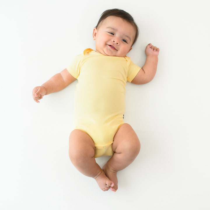 Kyte Baby Short Sleeve Bodysuit (Lilikoi)