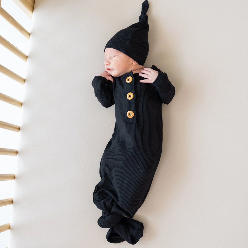 Kyte Baby Ribbed Knotted Gown with Hat Set (Midnight)