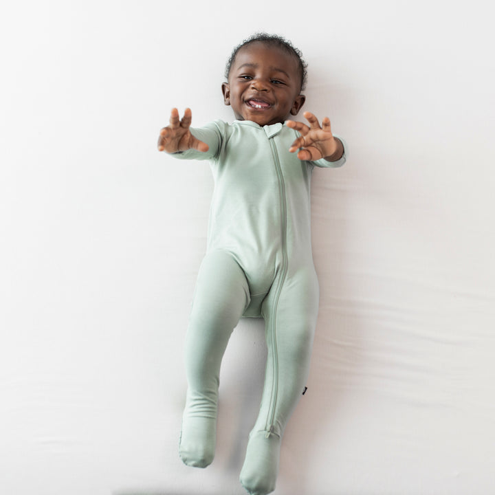 Kyte Baby Zippered Footie (Thyme)