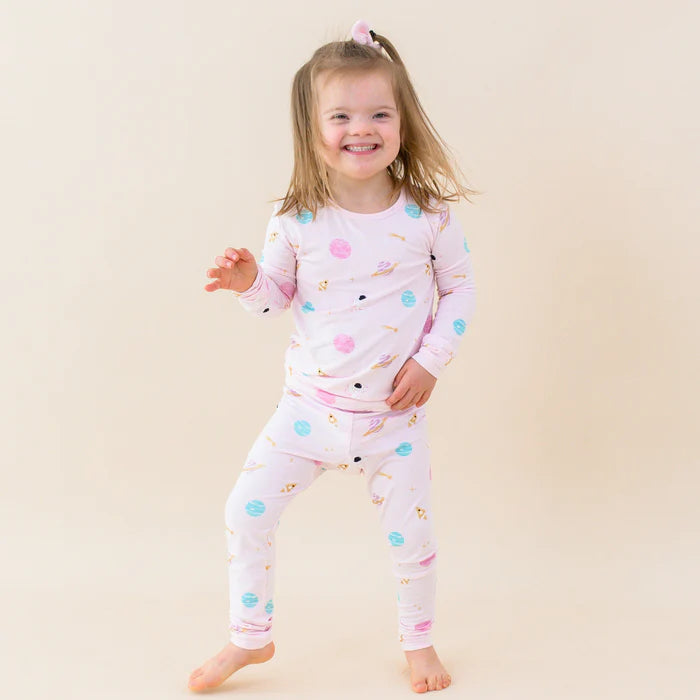 Kyte Baby Long Sleeve Pajamas (Sakura Space)