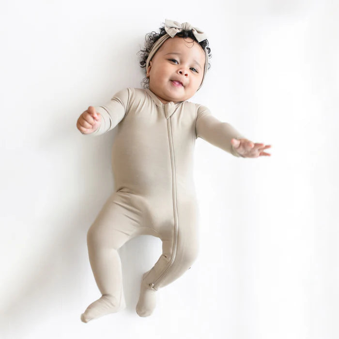 Kyte Baby Zippered Footie (Almond)