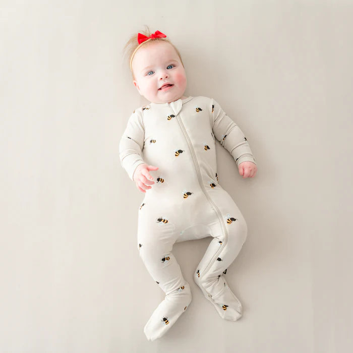 Kyte Baby Zippered Footie (Bee Mine)