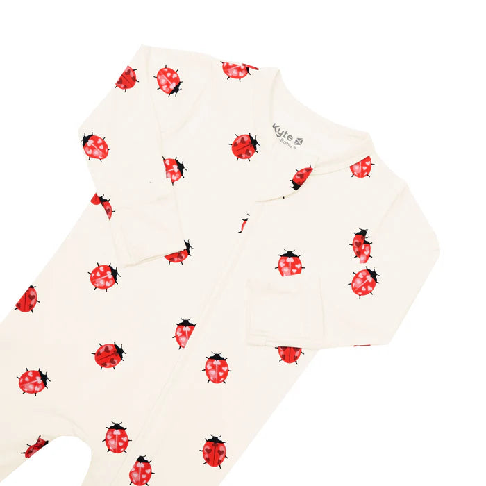 Kyte Baby Zippered Footie (Love Bug)