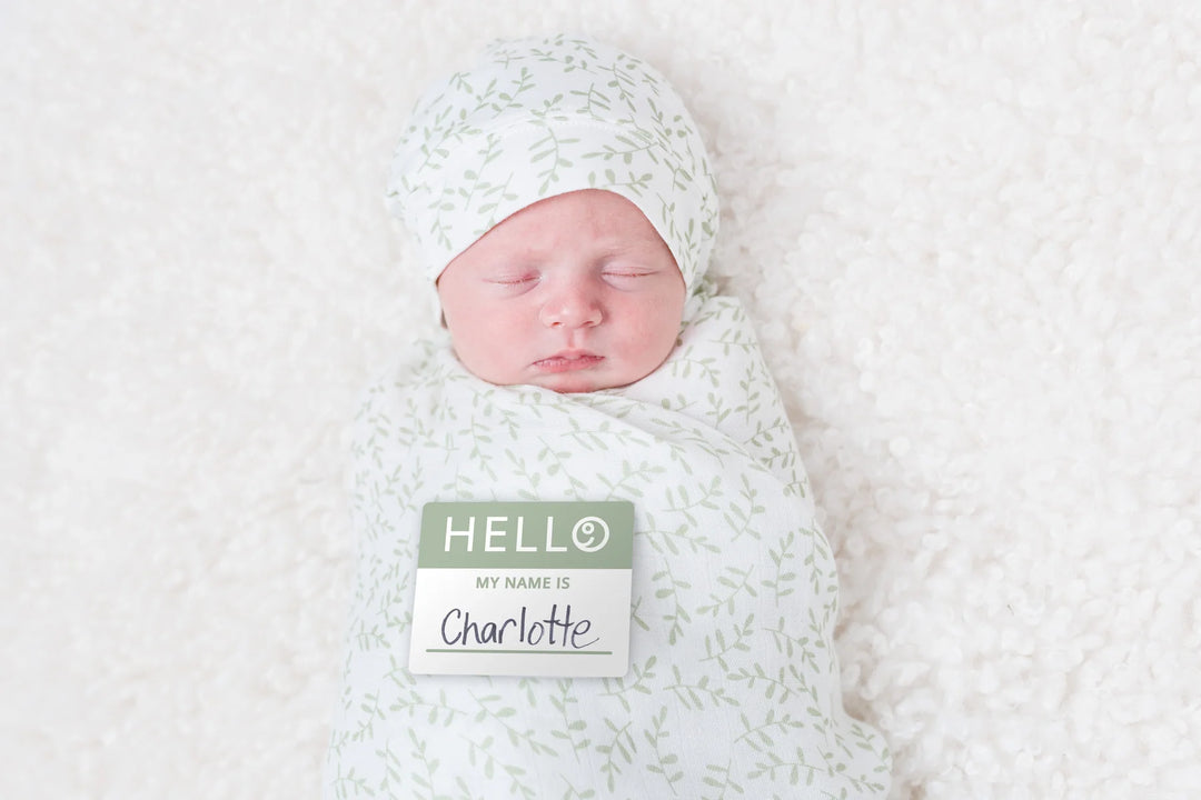 Lulujo Hello World Swaddling Blanket & Hat Set (Greenery)