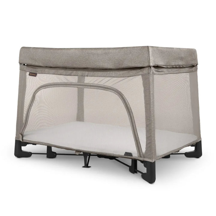 UPPAbaby REMI Playard (Wells - Dark Taupe Mélange)