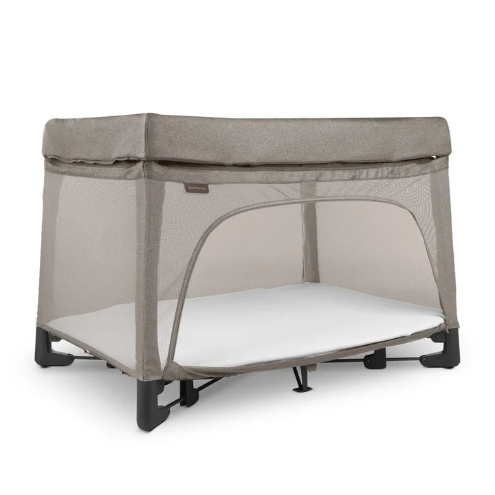 UPPAbaby REMI Playard (Wells - Dark Taupe Mélange)