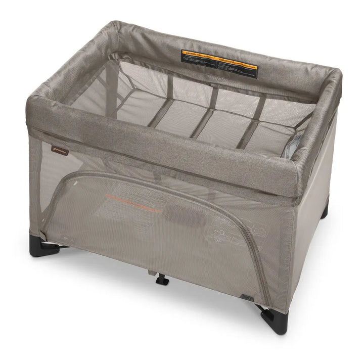 UPPAbaby REMI Playard (Wells - Dark Taupe Mélange)