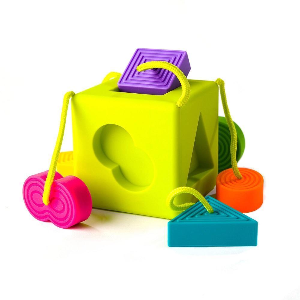 Fat Brain Toys Oombee Cube