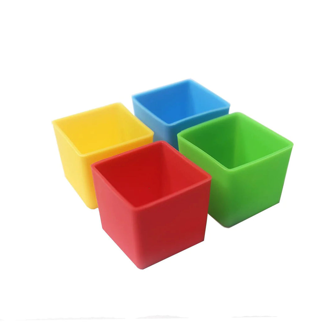 Munchbox Munch Cups 4pcs (Bold Squares)-Feeding-MunchBox-031890 BO-babyandme.ca