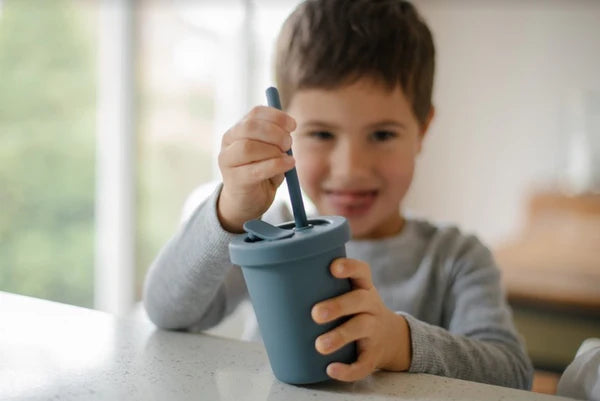 noüka Straw Cup 8oz (Fern)-Feeding-noüka-031728 FN-babyandme.ca