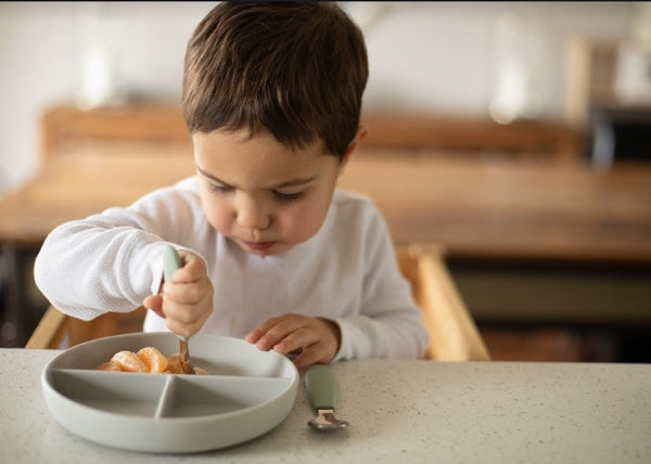 noüka Toddler Cutlery Set (Leaf)-Feeding-noüka-031722 LF-babyandme.ca